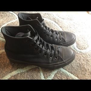 Black high top converse with Nike Lunarlon foam